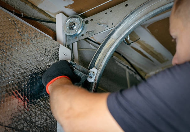 Affordable Garage Door solutions in Mount Pulaski, IL